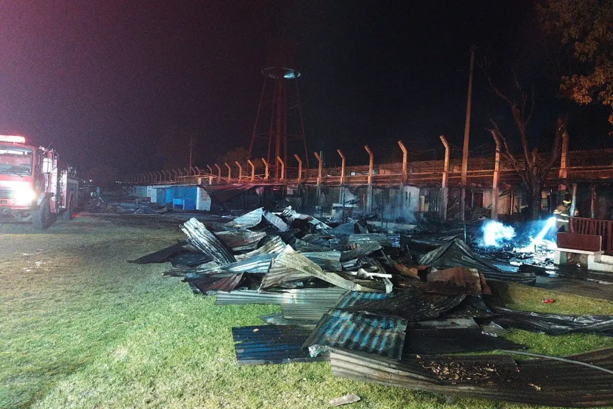 Incendio en cárcel de Cantel, Quetzaltenango., Bomberos Voluntarios