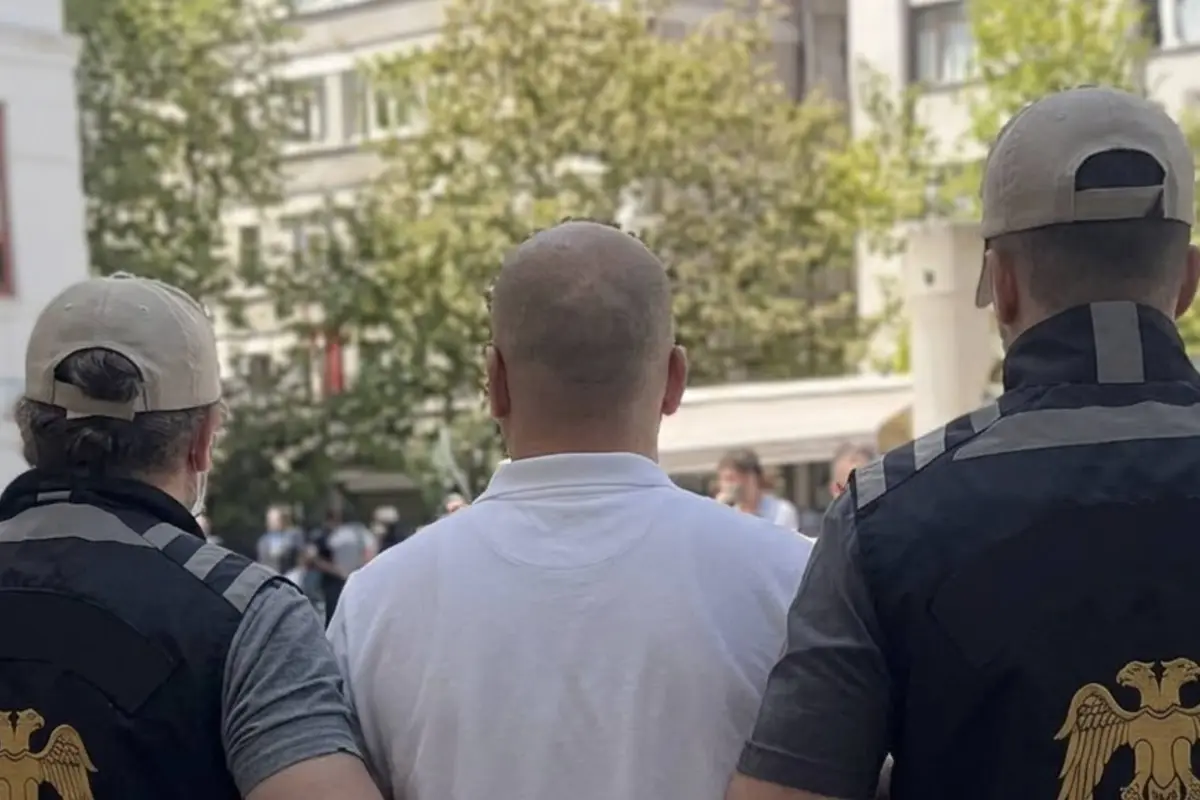 Periodista deportivo es detenido por “vender humo” con un fichaje., Captura de pantalla video de X.
