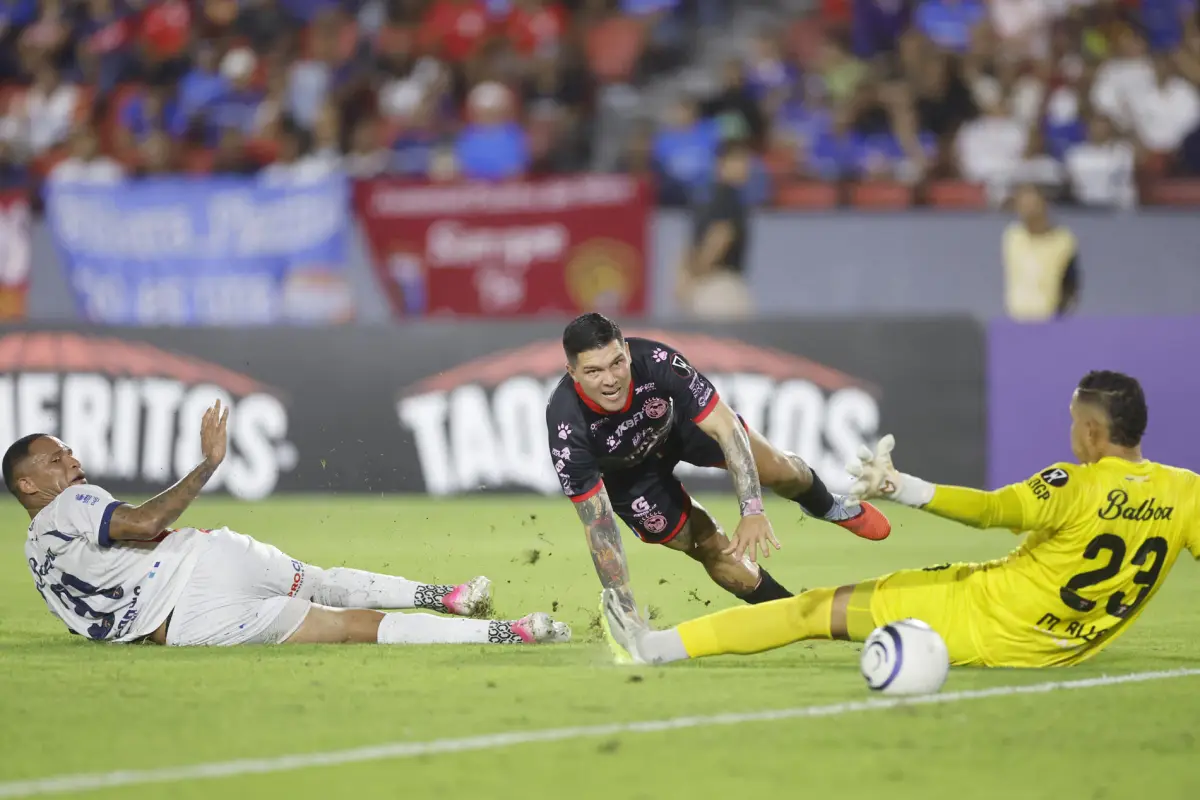 Partido entre Plaza Amador y Xelajú MC por la Copa Centroamericana 2026 - EFE