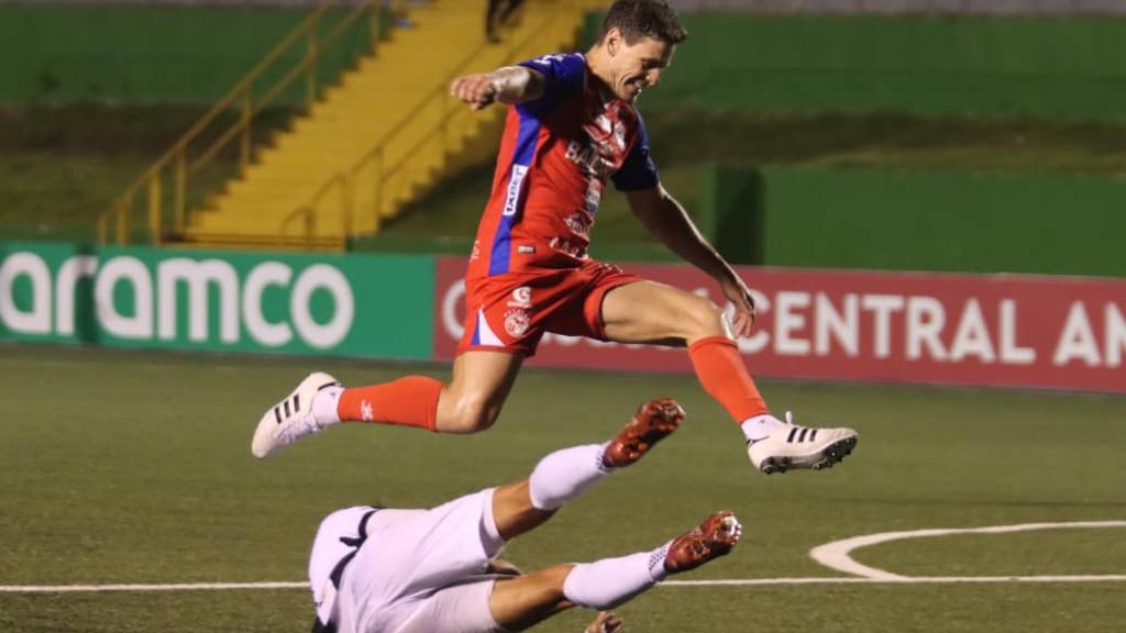 Partido entre Xelajú MC y Diriangén por la Copa Centroamericana 2026 | Alex Meoño