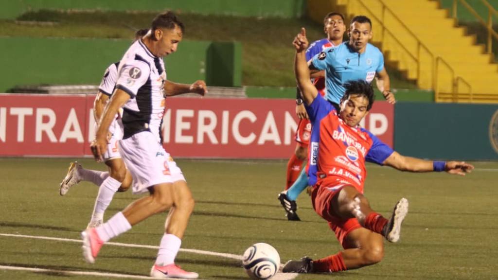 Partido entre Xelajú MC y Diriangén por la Copa Centroamericana 2026 | Alex Meoño
