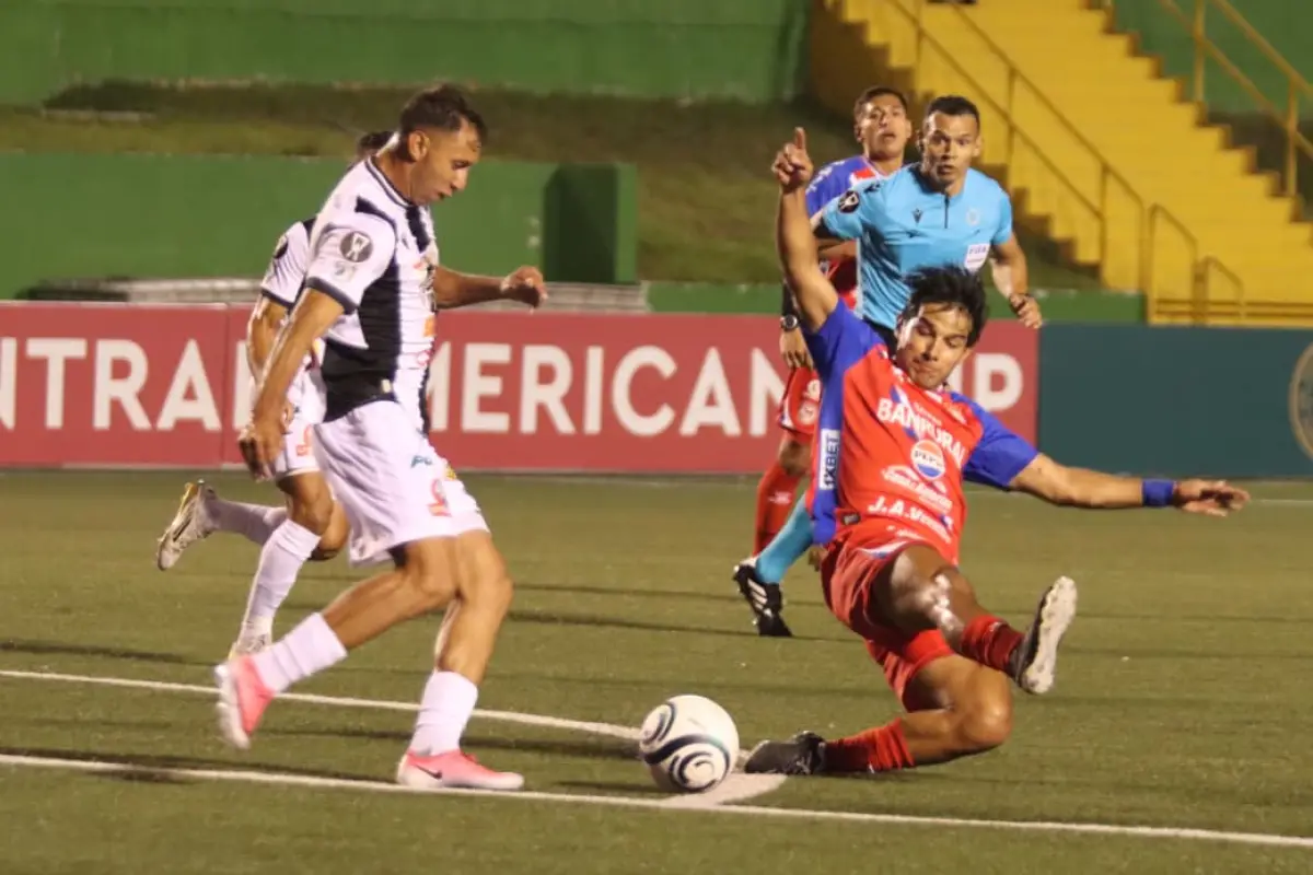 Acción de juego donde participa Jesús López