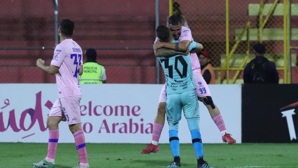 Copa Centroamericana 2026: Mixco vs. Umecit | Alex Meoño 