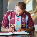Mohamed Salah firmó por el Trabzonspor turco 