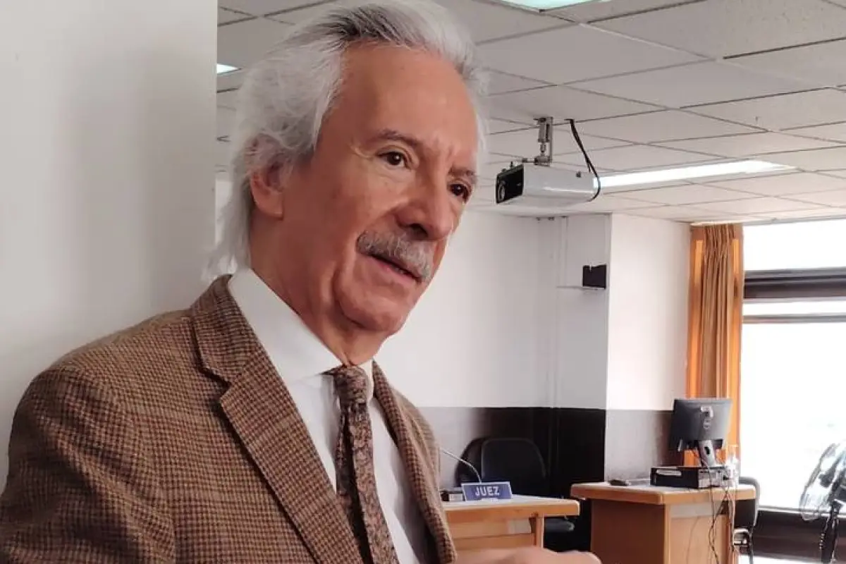 El periodista José Rubén Zamora acudió a una audiencia de revisión de medidas el jueves, 6 de agosto de 2026, en Ciudad de Guatemala., Omar Solís/Emisoras Unidas