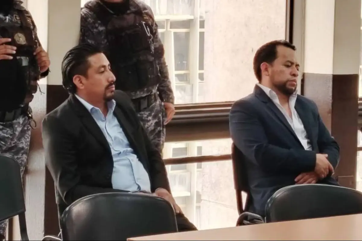 Los exintegrantes de la junta directiva de los 48 Cantones de Totonicapán, Luis Pacheco y Héctor Chaclán, en audiencia el martes 4 de agosto de 2026., Omar Solís/Emisoras Unidas