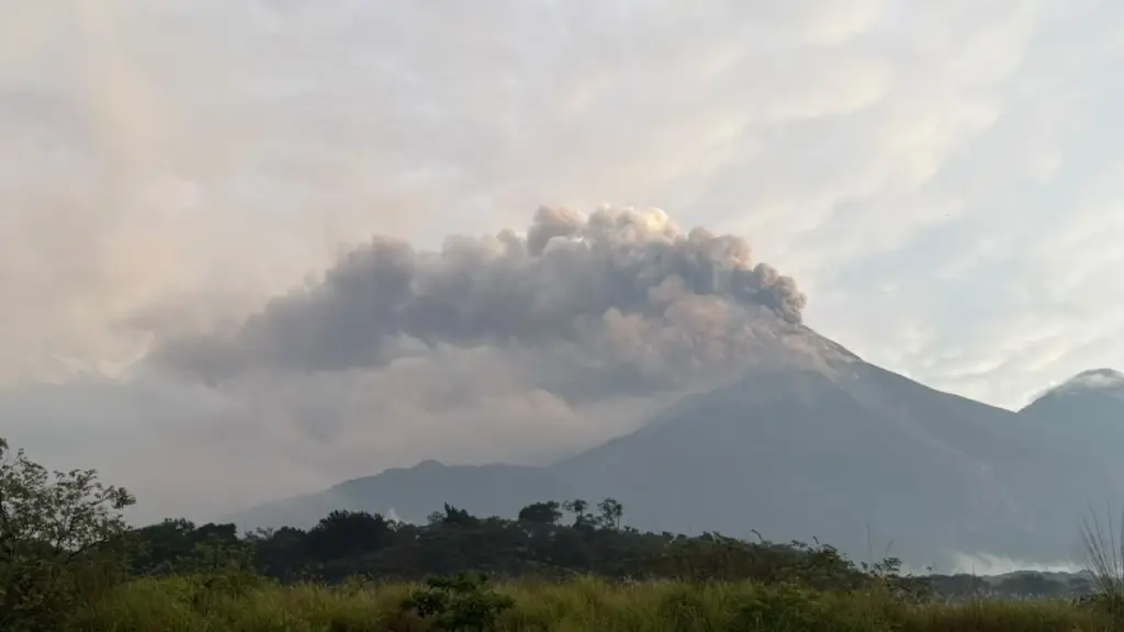 Volcán de Fuego: actividad 3 de agosto de 2026 ,Conred