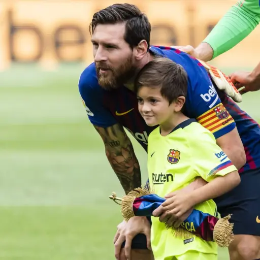 Thiago Messi ,Facebook