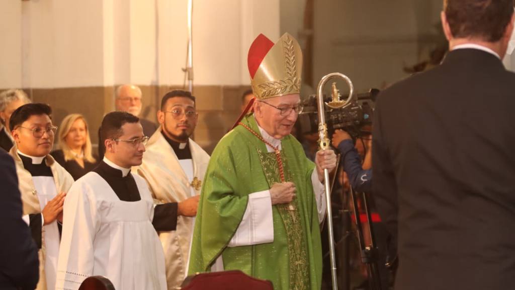 Cardenal Pietro Parolin preside misa de acción de gracias | Alex Meoño
