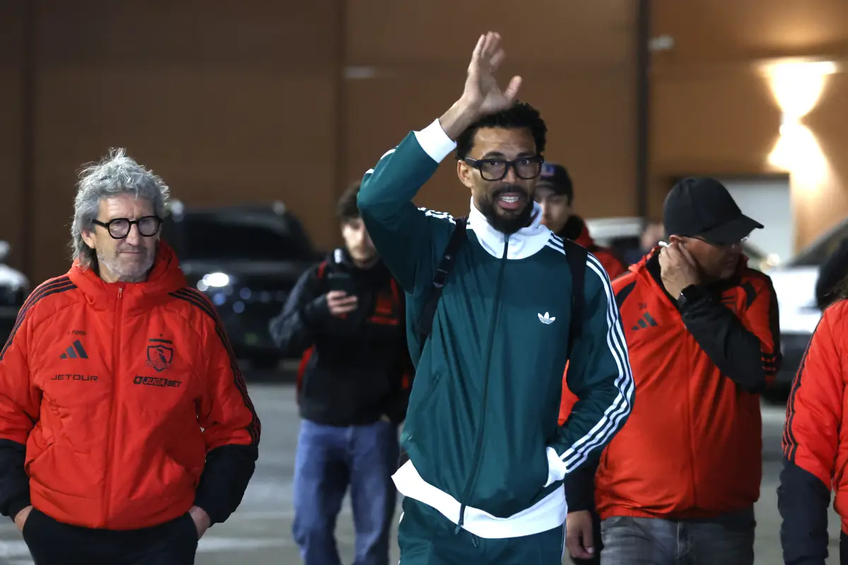 Vozinha llegó a Chile para unirse al Colo Colo 
