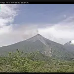 Volcán de Fuego mantiene actividad con emisión de cenizat