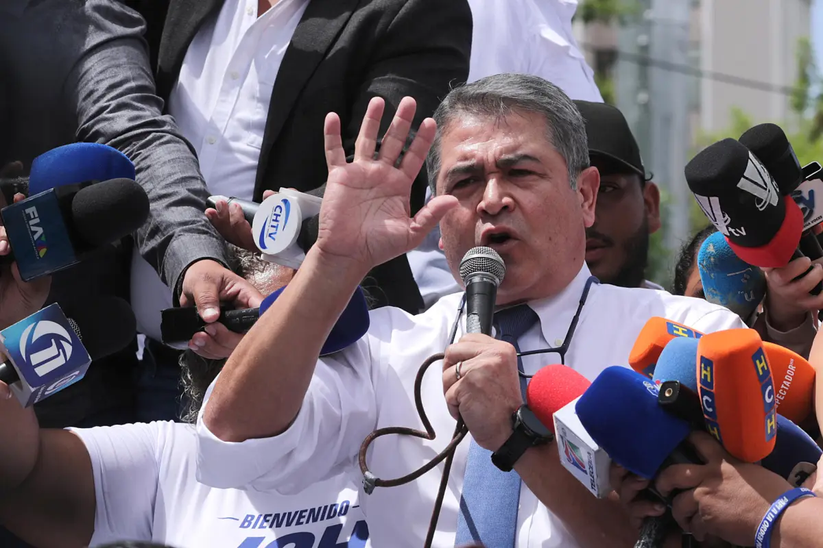 Juan Orlando Hernández retorna a Honduras, EFE