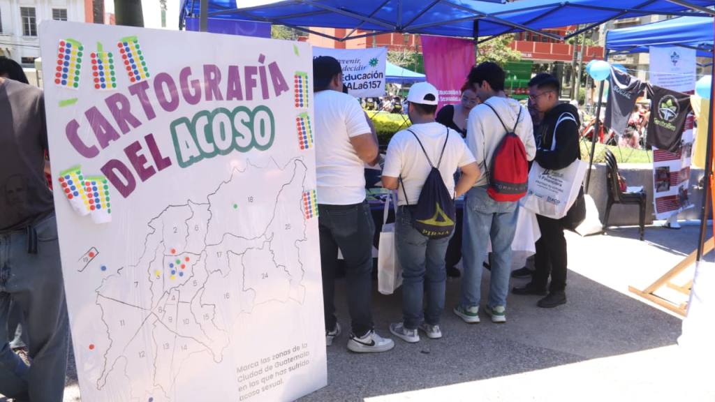 Caminata por la Juventud recorre las calles de la capital | Alex Meoño
