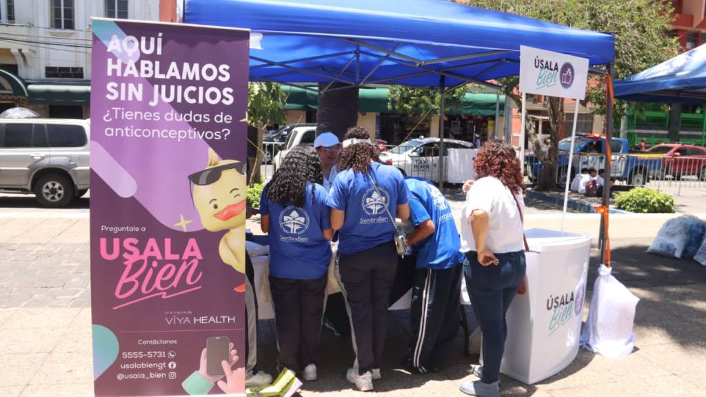 Caminata por la Juventud recorre las calles de la capital | Alex Meoño