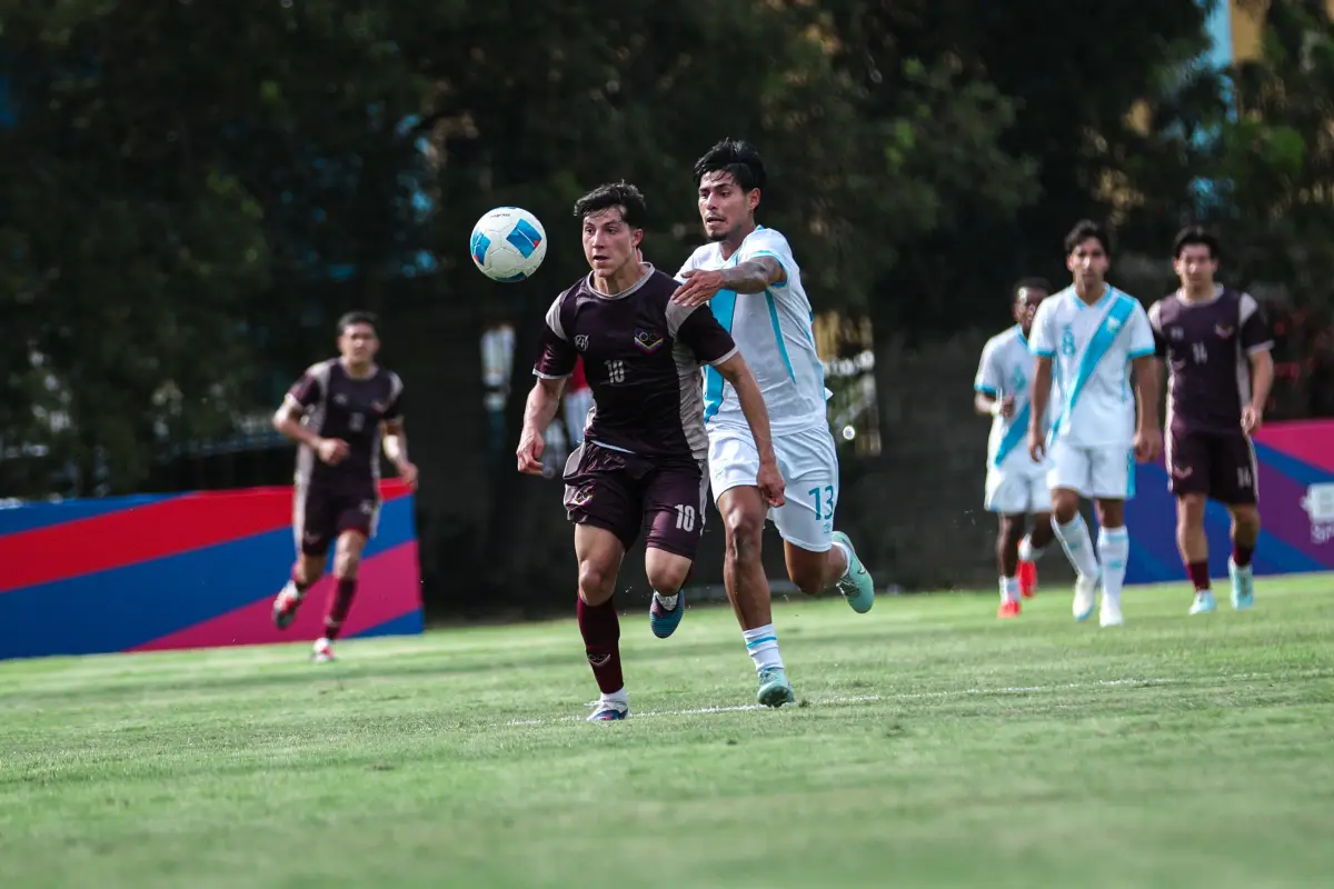 Selección de Guatemala en duelo ante Venezuela