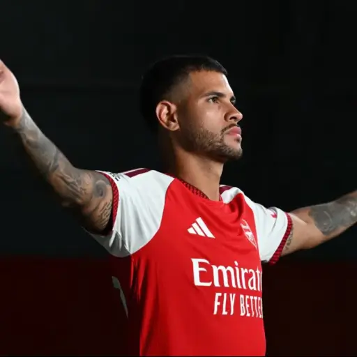 El mediocampista brasileño Bruno Guimaraes ficha con el Arsenal - Arsenal F.C.