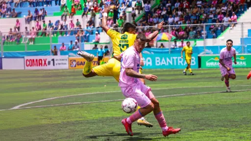 Mixco vence a Marquense con un gol en el tramo final
