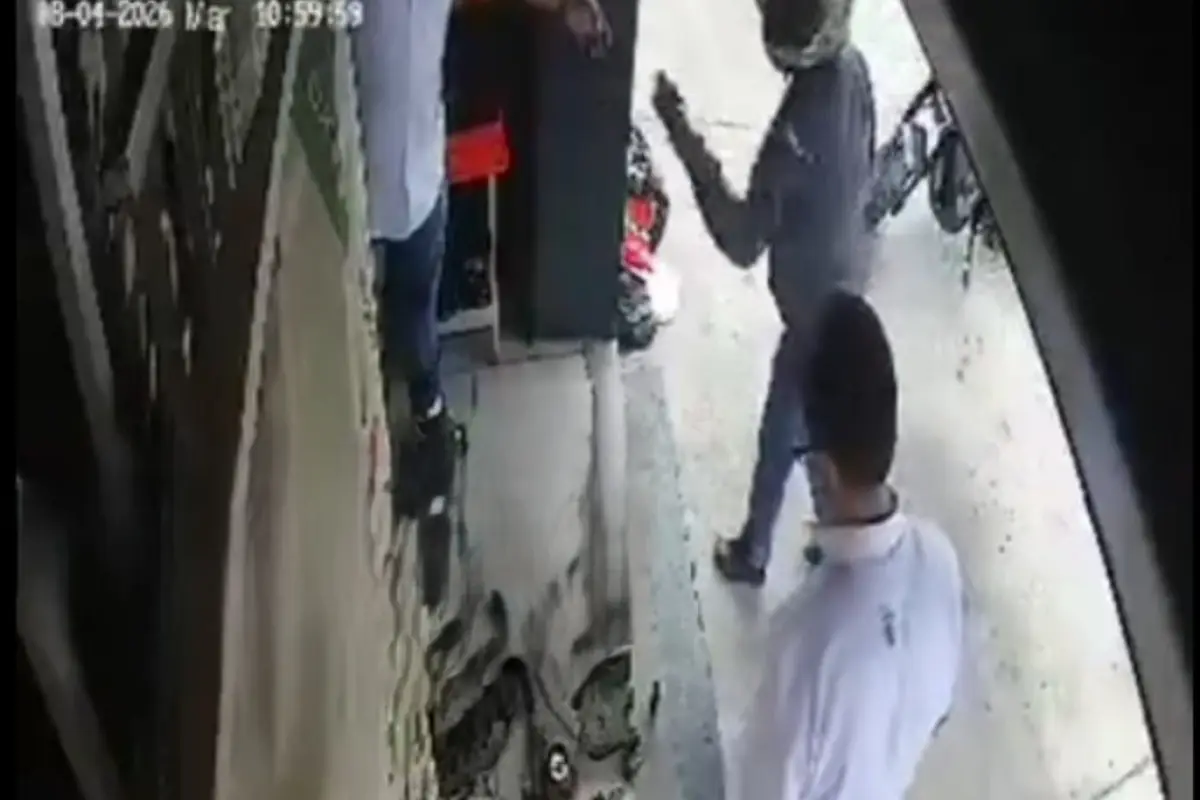 El hecho de violencia fue captado por una cámara de vigilancia., Captura de pantalla.