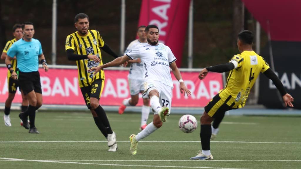Apertura 2026: Aurora vs. Comunicaciones | Alex Meoño 