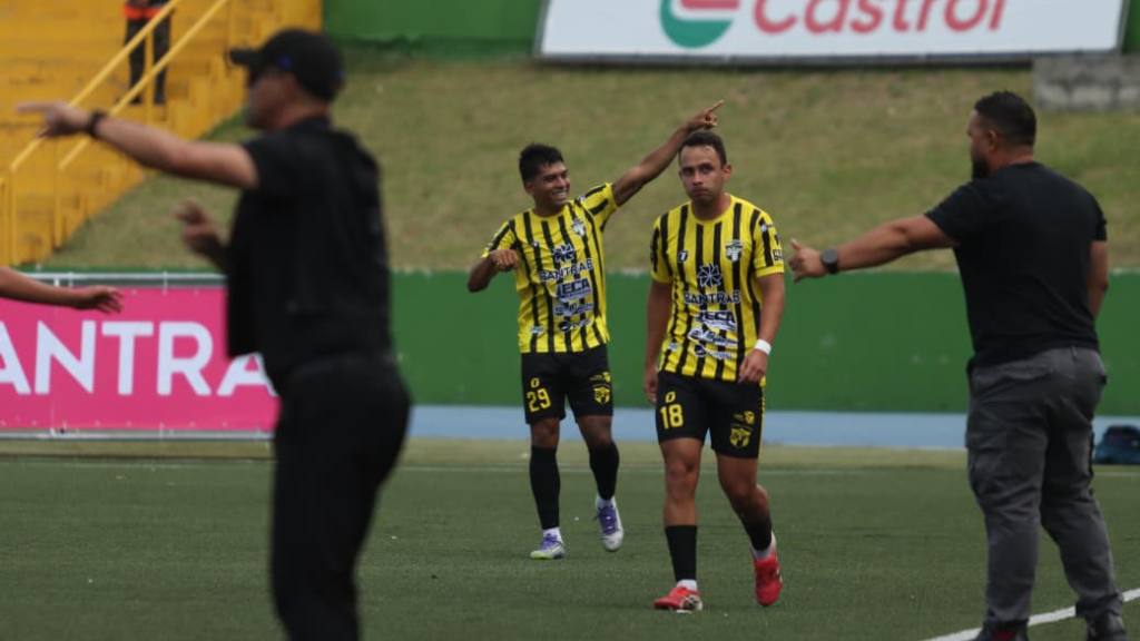 Apertura 2026: Aurora vs. Comunicaciones | Alex Meoño 
