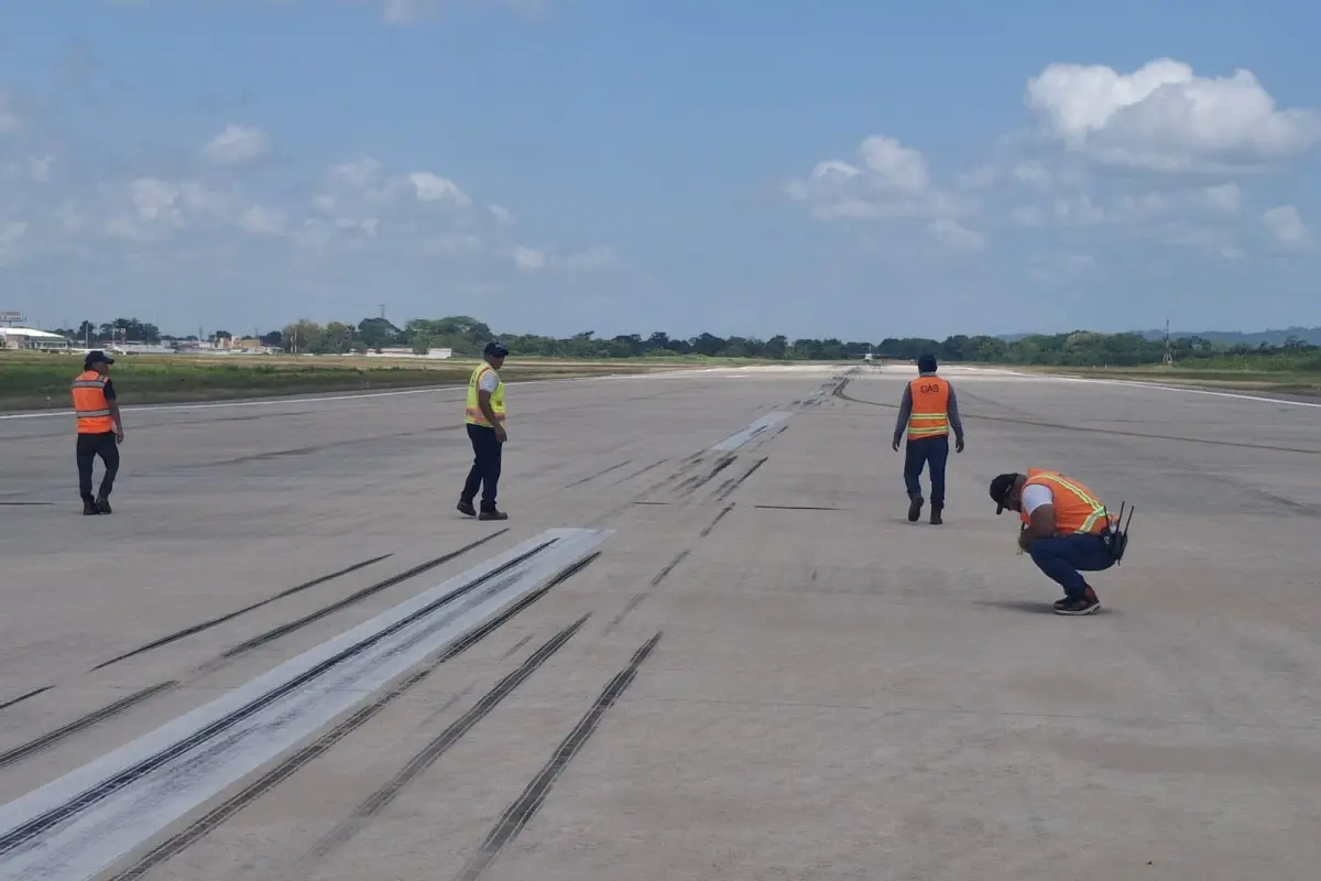 El personal de la terminal aérea concluyó con las operaciones de limpieza., DGAC
