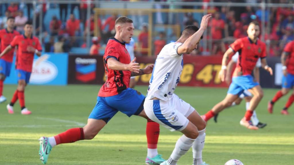 Apertura 2026: Municipal vs. Cobán Imperial | Alex Meoño