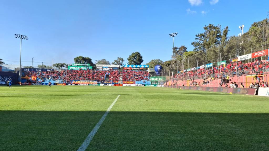 Apertura 2026: Municipal vs. Cobán Imperial | Alex Meoño