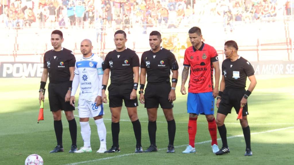 Apertura 2026: Municipal vs. Cobán Imperial | Alex Meoño