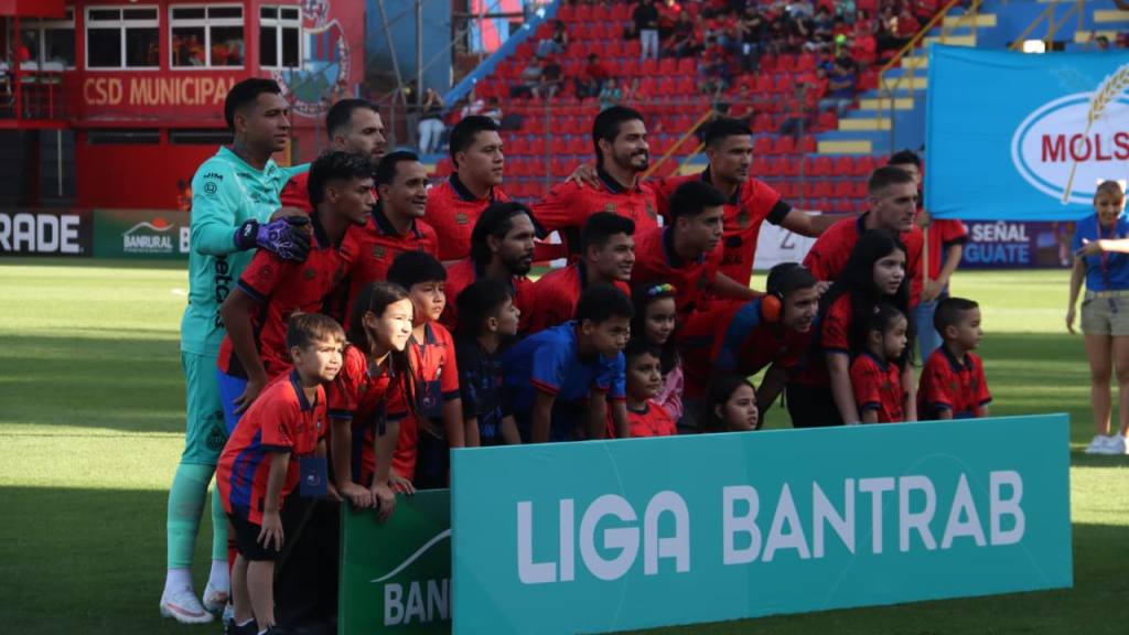 Apertura 2026: Municipal vs. Cobán Imperial | Alex Meoño