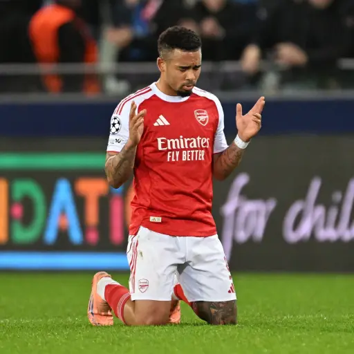 Gabriel Jesus en un partido de Champions League con el Arsenal - Arsenal 