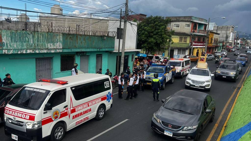 Balacera deja dos fallecidos la colonia Castillo Lara, zona 7 | Bomberos Voluntarios