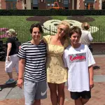 Britney y sus hijos ,Facebook