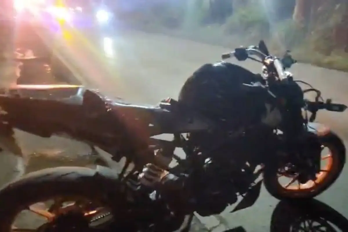 Área donde ocurrió el accidente en la ruta hacia San Pedro Ayampuc., Bomberos Voluntarios