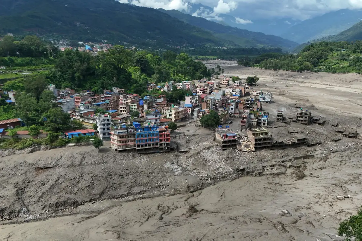 Inundación repentina en Nepal, EFE