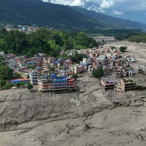 Inundación repentina en Nepal ,EFE