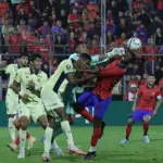 Alejandro Cabeza en una acción de juego ante Motagua 
