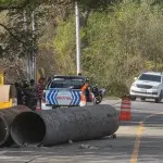 Trabajos para restablecer el paso en el puente Güijo, en Km. 110 de la ruta al Atlántico. ,CIV