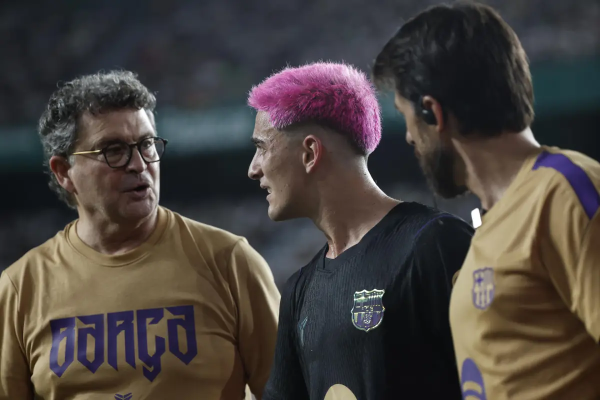 Gavi salió lesionado en el partido entre Elche y Barcelona por la jornada 2 de La Liga - EFE