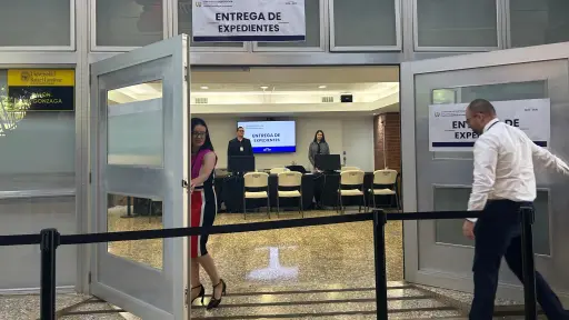 Por tercer día, continúa recepción de expedientes de aspirantes a Contralor