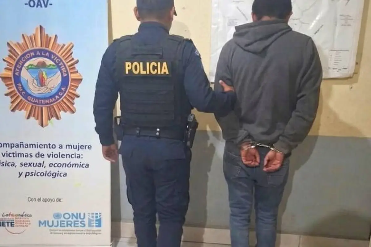 Uno de los capturados por el supuesto intento de rapto de una mujer en Chimaltenango., PNC