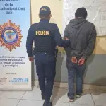 Uno de los capturados por el supuesto intento de rapto de una mujer en Chimaltenango. ,PNC