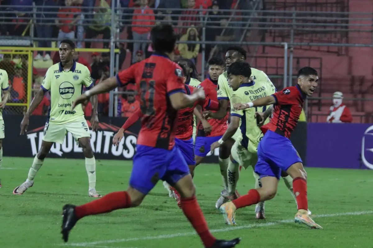 Partido entre Municipal y Motagua por la Copa Centroamericana 2026 - Alex Meoño