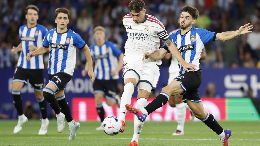 Partido entre Espanyol y Real Madrid por LaLiga española | EFE