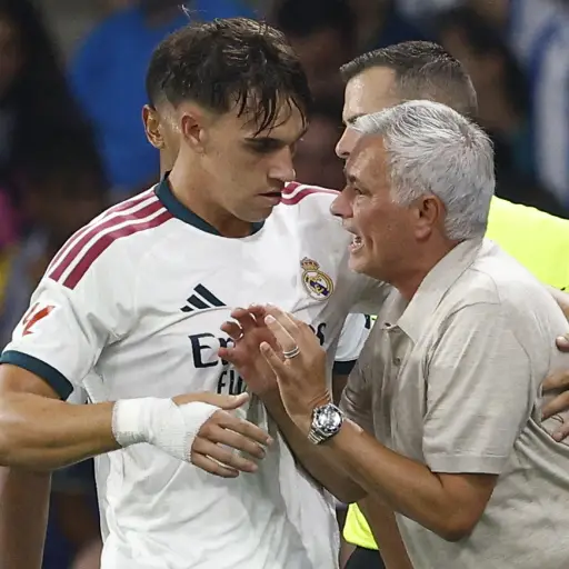 Real Madrid: Carlos Espí junto a José Mourinho 