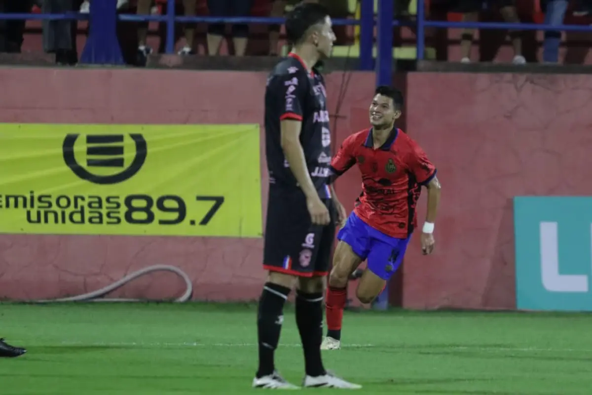 Celebración de Jonathan Franco ante Xelajú 