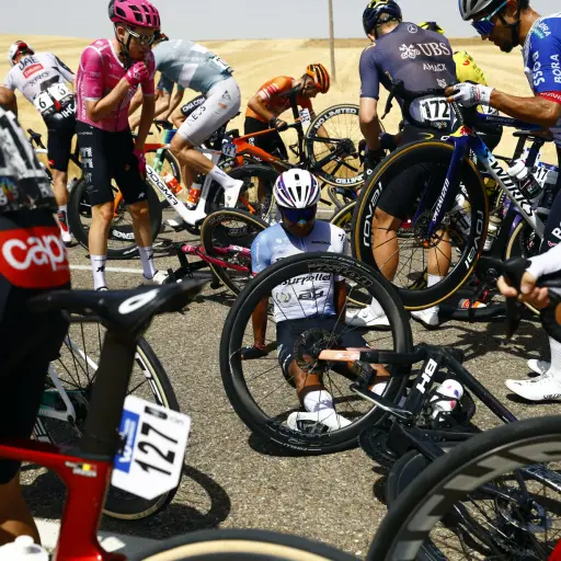 Sergio Chumil abandona la Vuelta a España tras dos etapas - Burgos BH