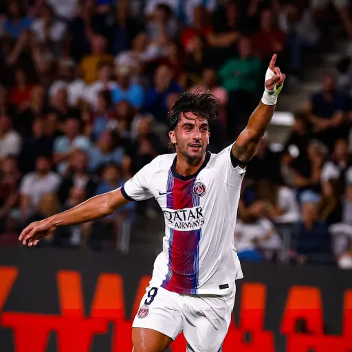 Ferrán Torres arranca con doblete en el PSG 