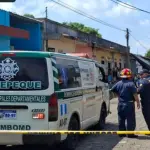 Bomberos atendieron la emergencia en el Barrio El Jardín, de Coatepeque. ,Bomberos Municipales Departamentales. 