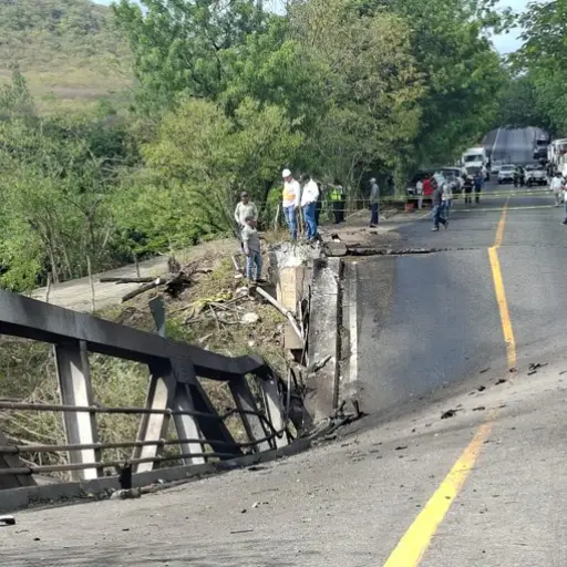 El paso sobre el Puente Güijo quedó interrumpido el sábado pasado. ,Conred.