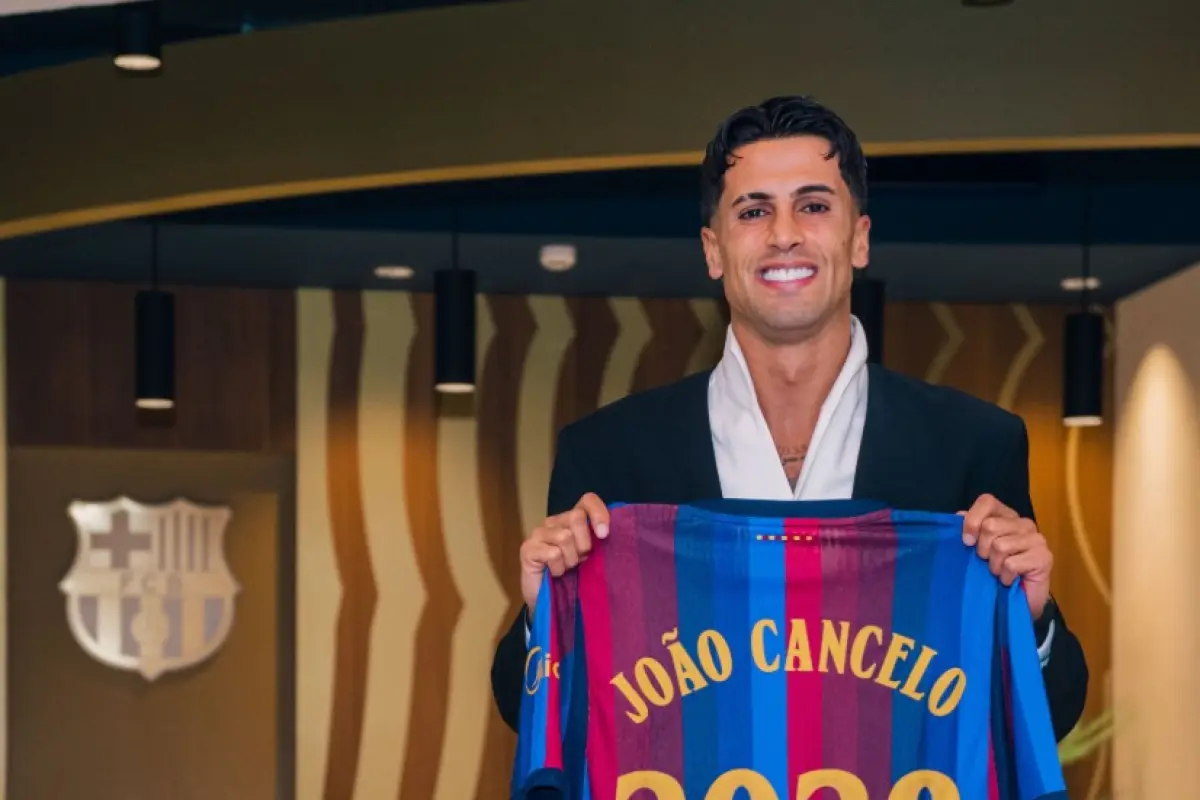 Joao Cancelo regresa a casa, el club Barcelona